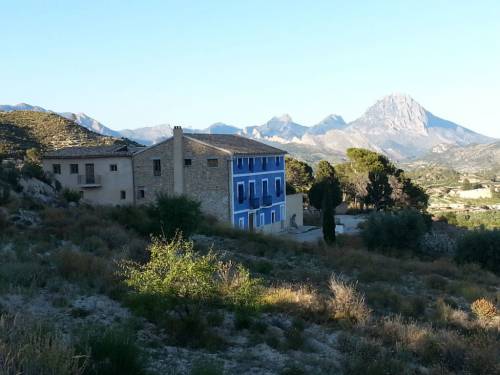 Relleu, Finca / Masia with 30 Ha.